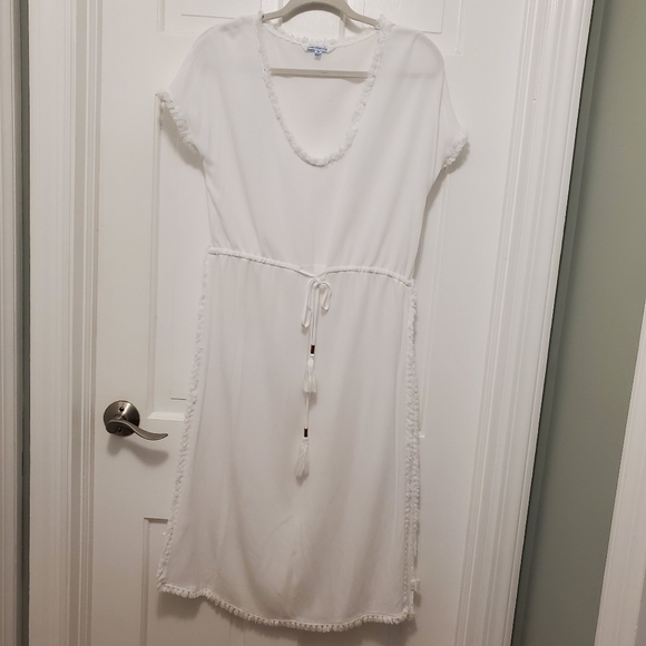 Blue Island White Beach/Poolside Coverup Size Medium, Soft, Comfy - Picture 8 of 10